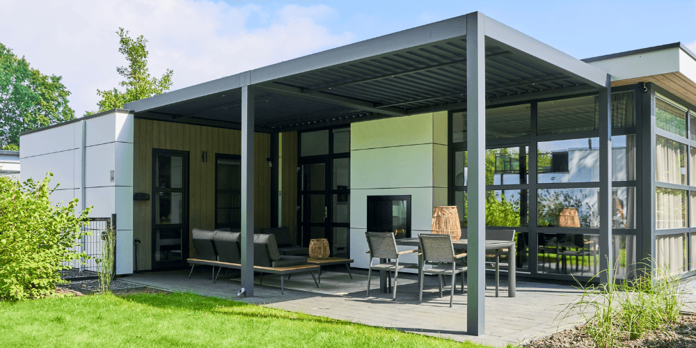 Deponti Pinela Louvered Roof Aluminium Veranda - Verde Modern Garden Living